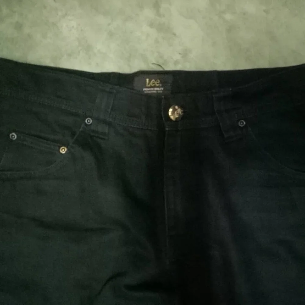 Classic Black Straight Leg Denim Pants - Picture 2 of 4